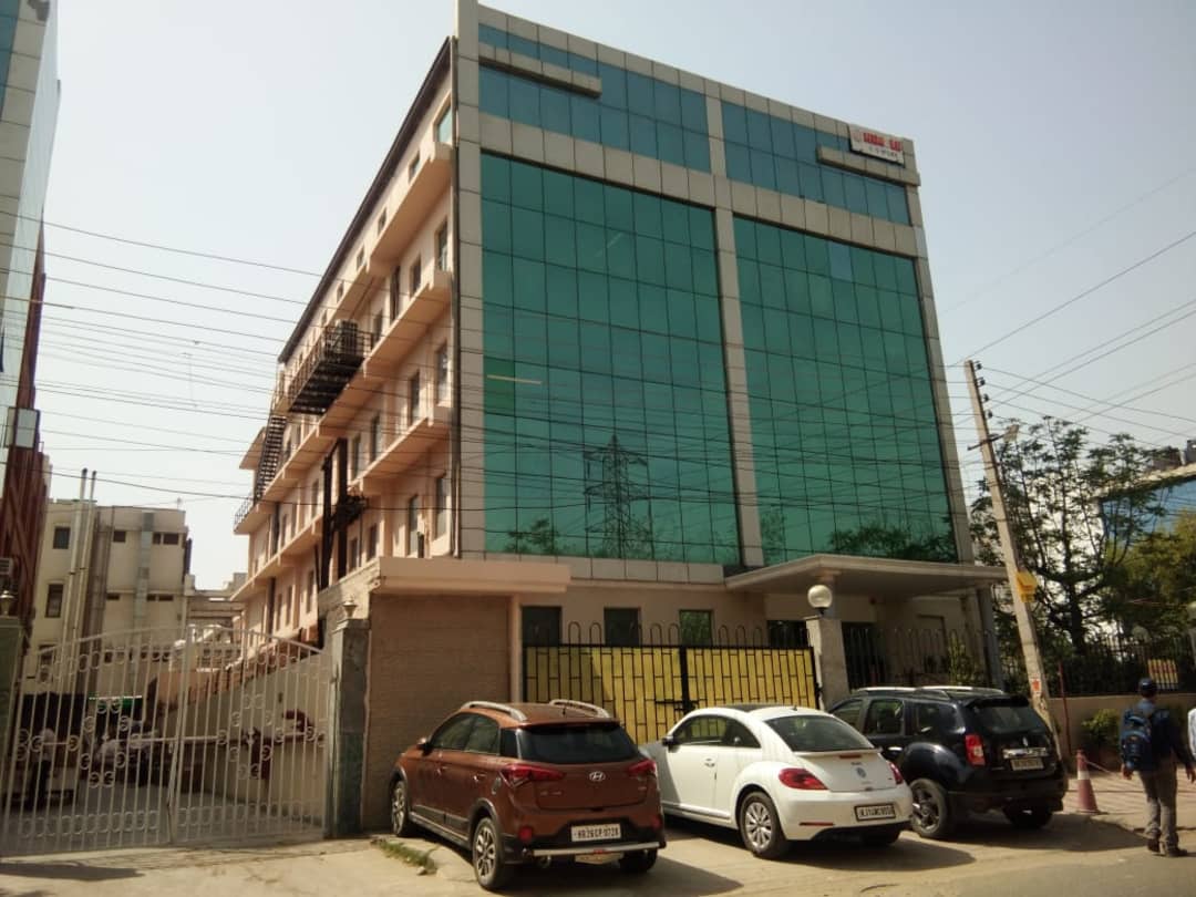 Independent commercial office building in Udyog Vihar Phase 4, Gurugram