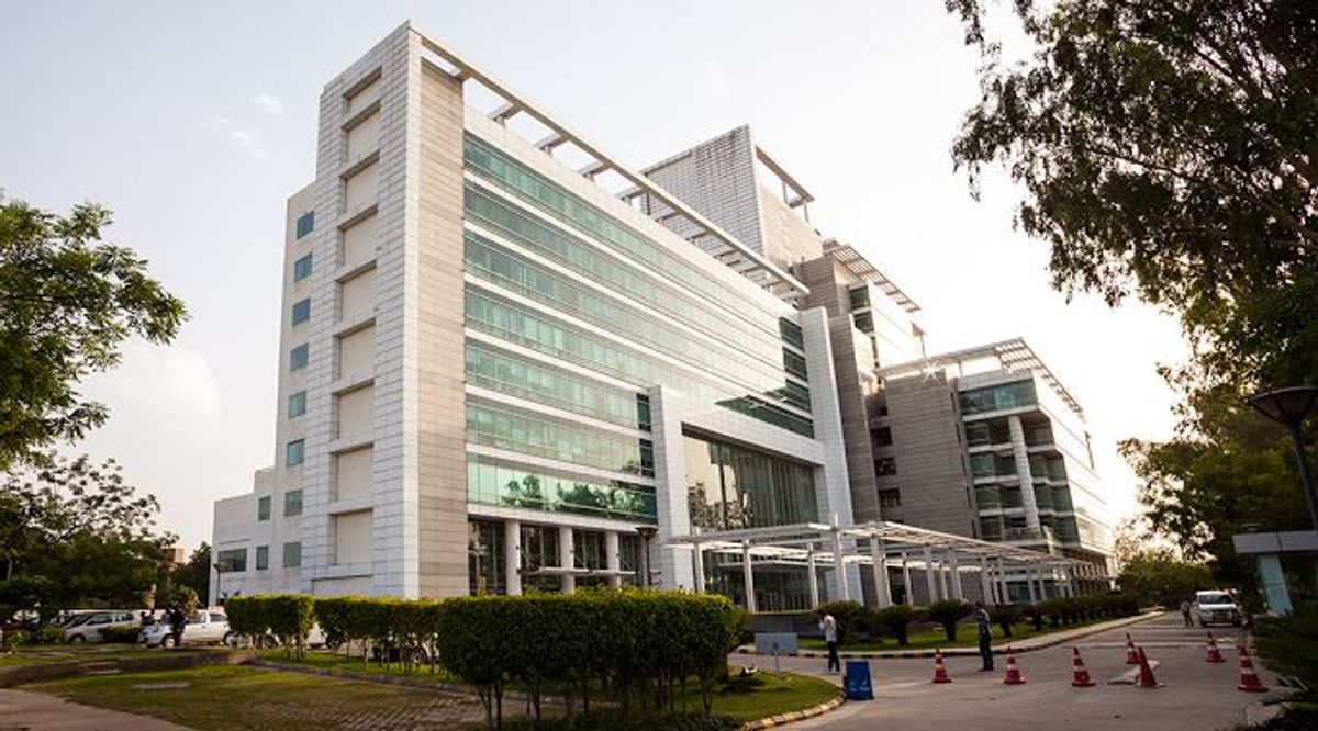 BPTP Park Centra building exterior, Sector 30, NH-8, Gurugram