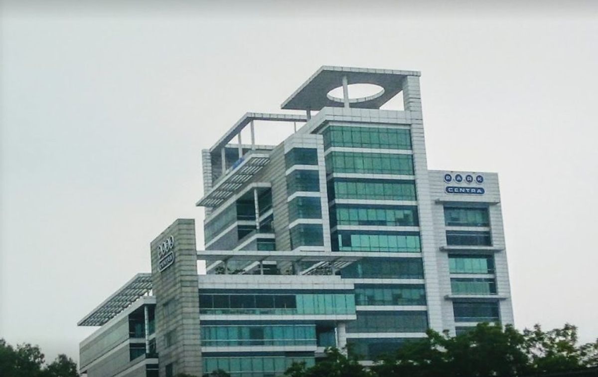 BPTP Park Centra tower elevation and signage